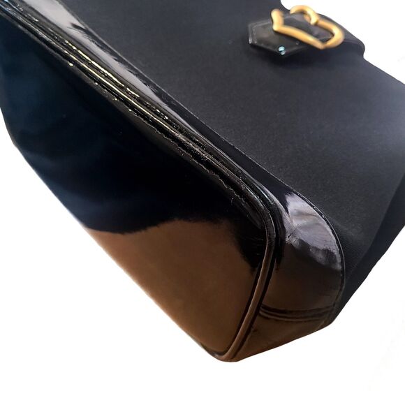 Yves Saint Laurent NEW Black Patent Leather & Gold Heart Vintage Handbag w/ COA - Picture 5 of 13